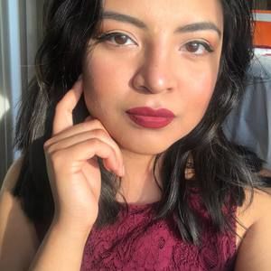 Meet your Posher, Elisa